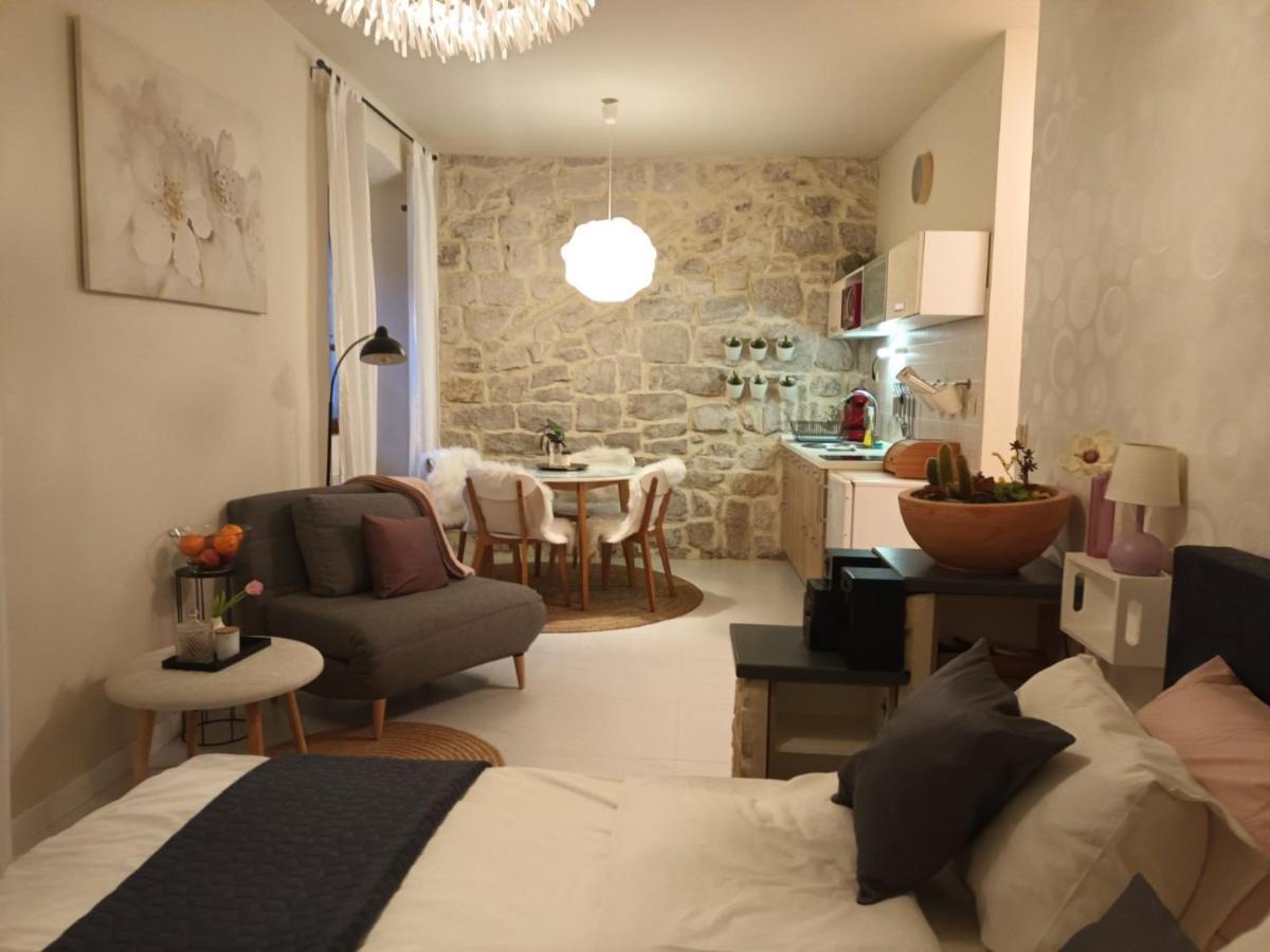 Leut Apartment Korčula Esterno foto