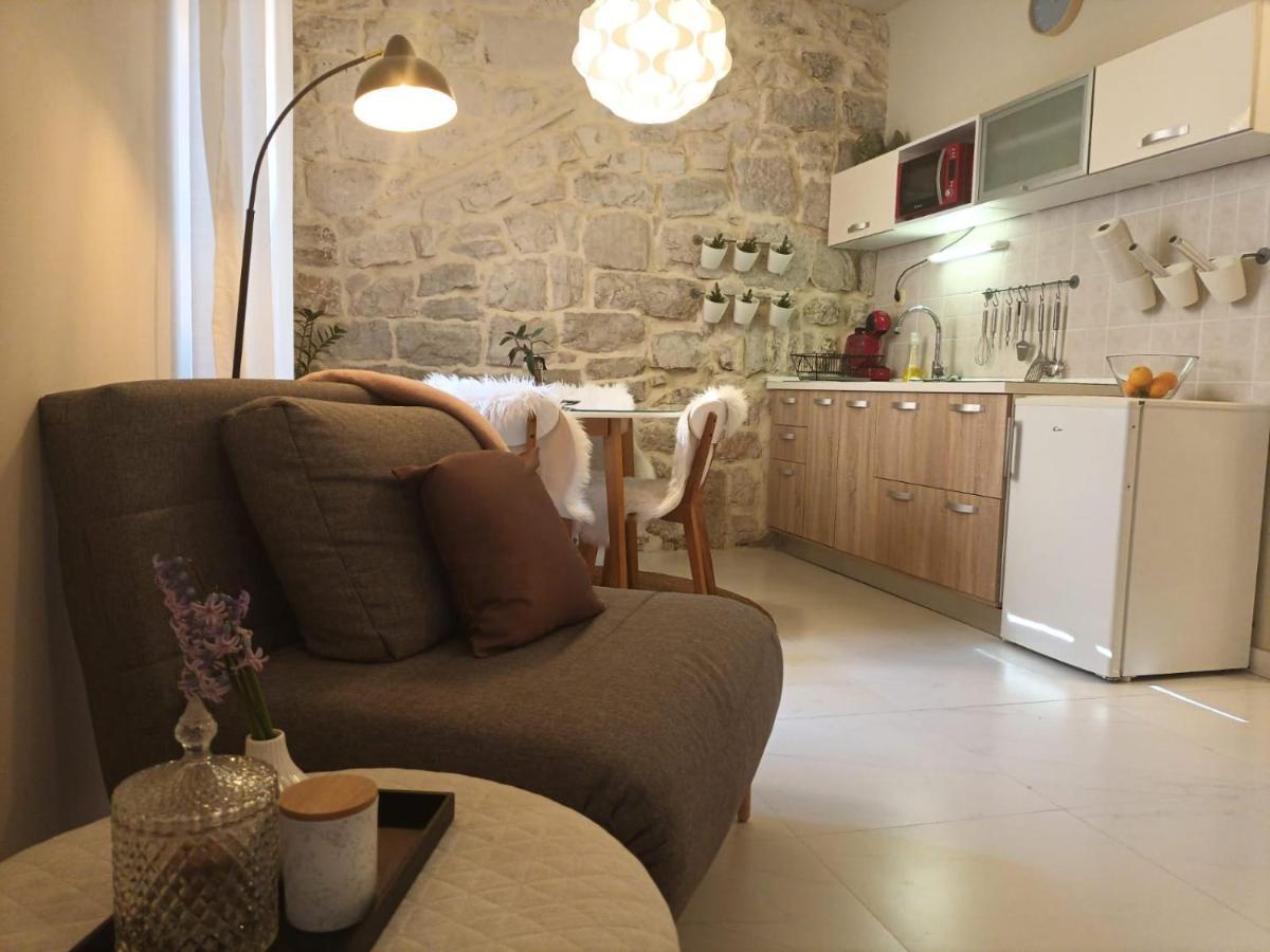 Leut Apartment Korčula Esterno foto