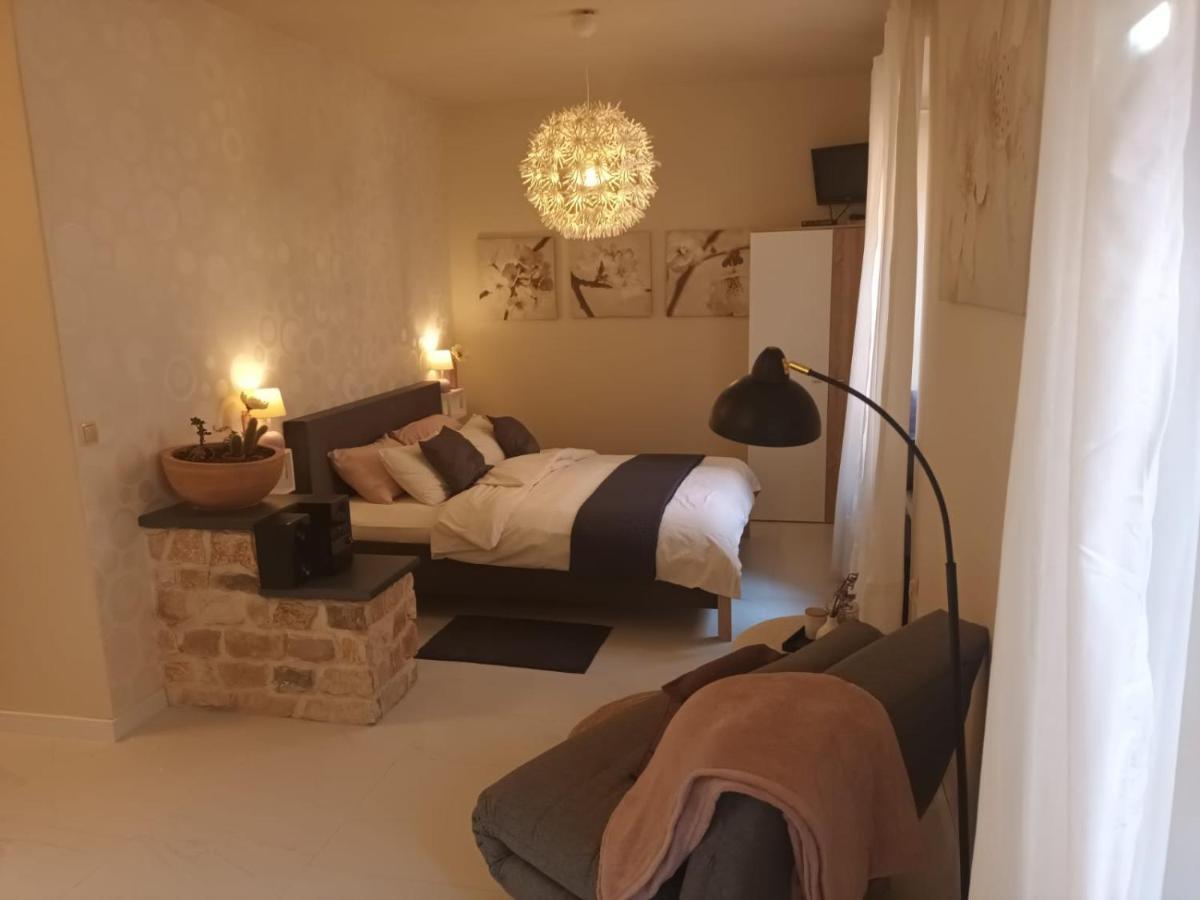 Leut Apartment Korčula Esterno foto