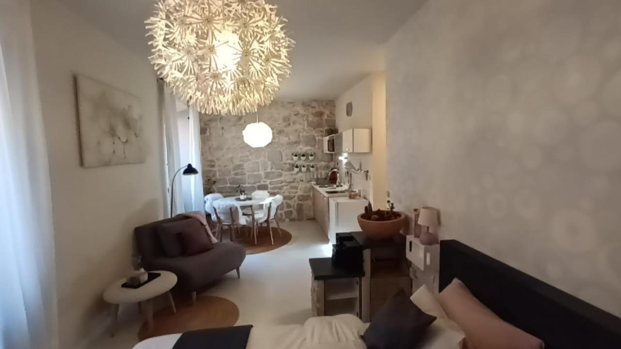 Leut Apartment Korčula Esterno foto